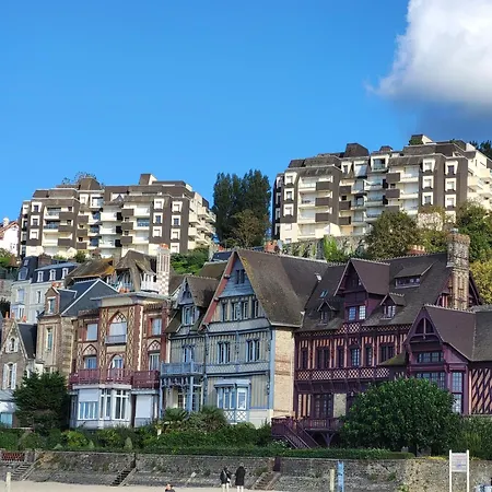 Domaine Des Roches * Trouville-sur-Mer