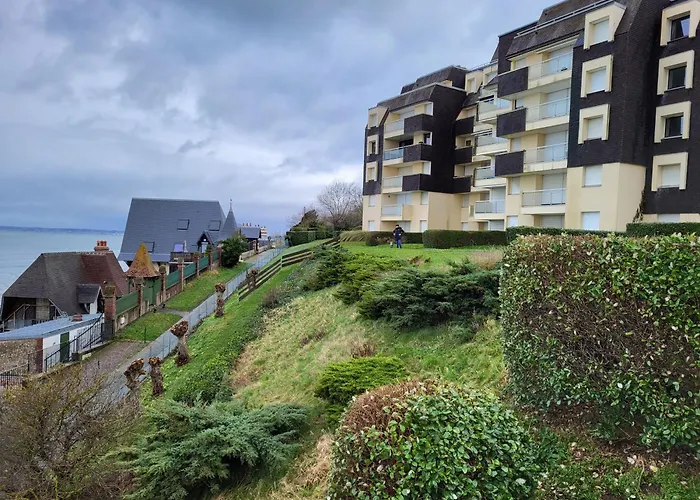 Апартаменты Domaine Des Roches